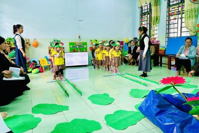 Thực hiện chuyên đề cấp trường